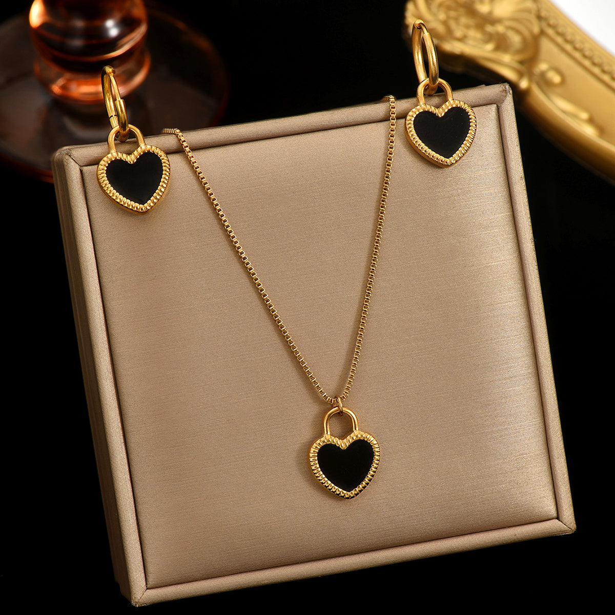 Lxalry 18K Gold Plated Heart Jewelry Set – Hypoallergenic Necklace & Earrings Gift for Her