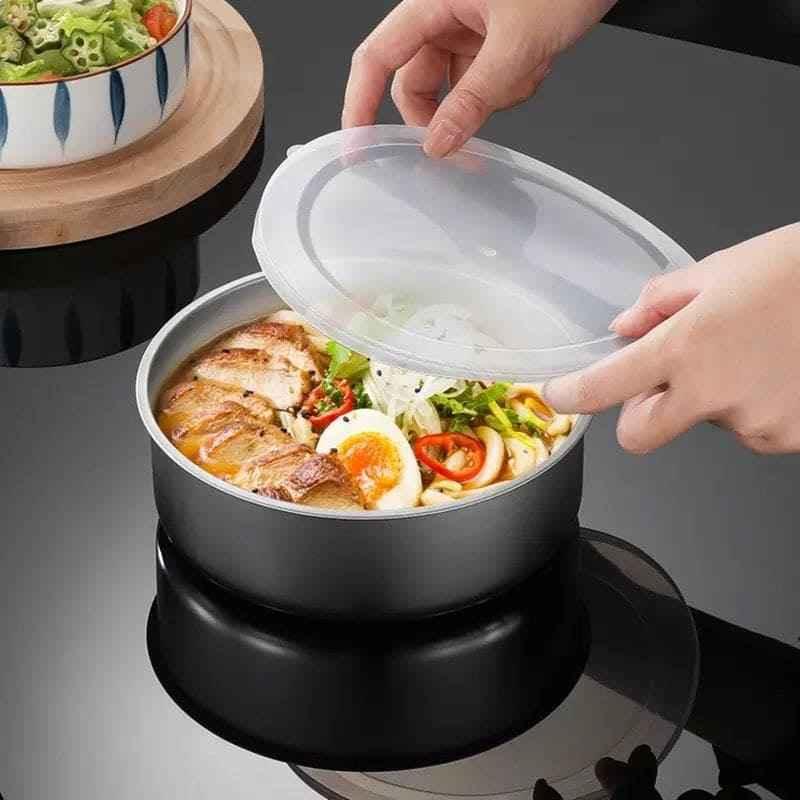 Set of 5 Stainless Steel Bowls with Lids, Mixing and Food Storage Containers, Durable Chef-Grade Stainless Steel Bowl Set, Metal Fresh-Keeping Kitchen Containers.
