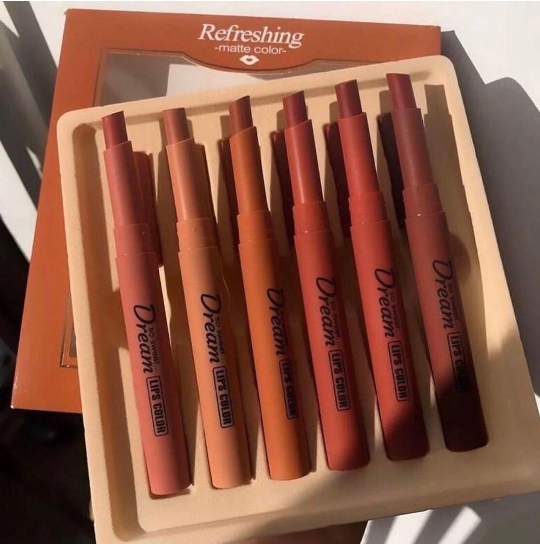 6pcs Matte Velvet Lipstick Set - Long-Lasting, Waterproof, and Moisturizing Non-Stick Lipstick Set.