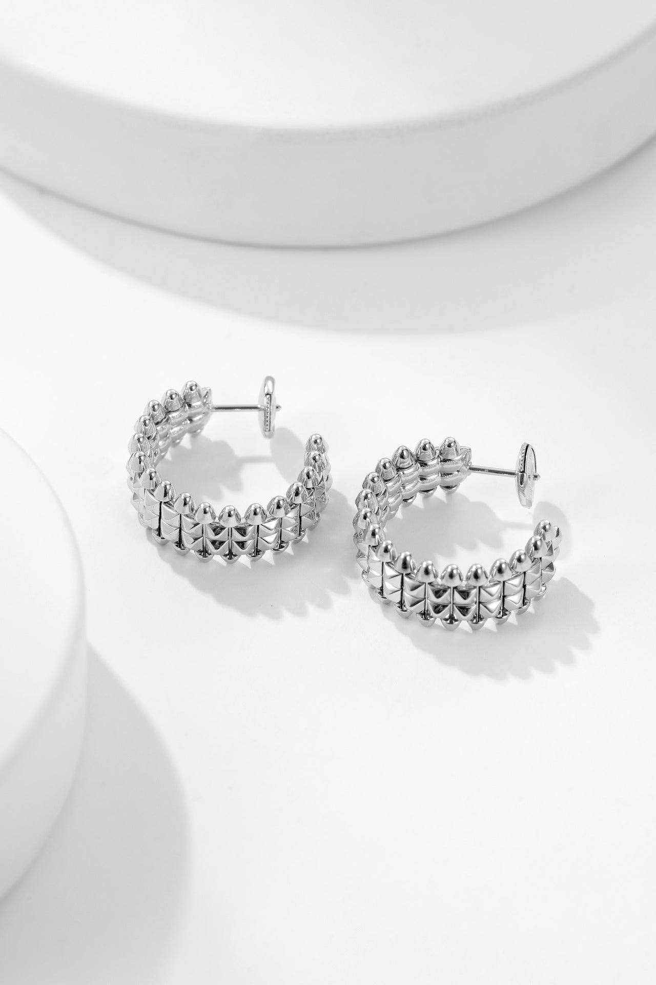 Earrings CNC Affordable Luxury Fashion Personality Design Rhombus Couple Advanced Ear Studs