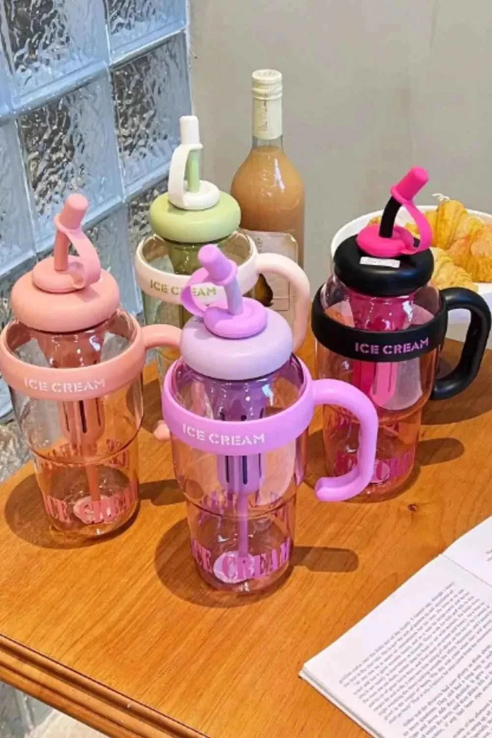 1200 ML Large Capacity Water Glass Bottle With Straw.